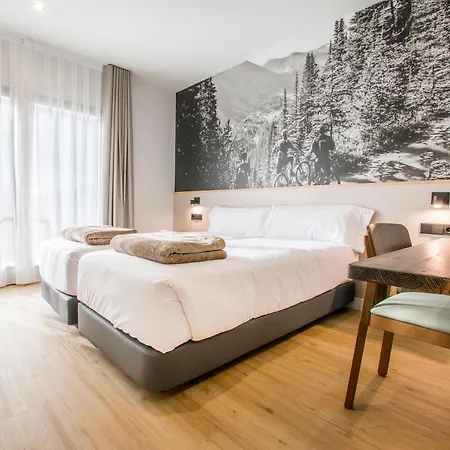 Hotel Llivia