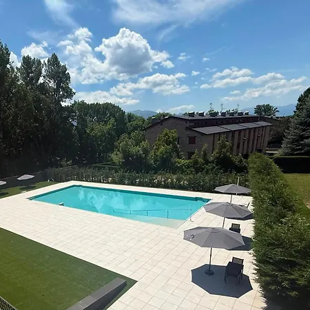 Hotel Llivia Hotel