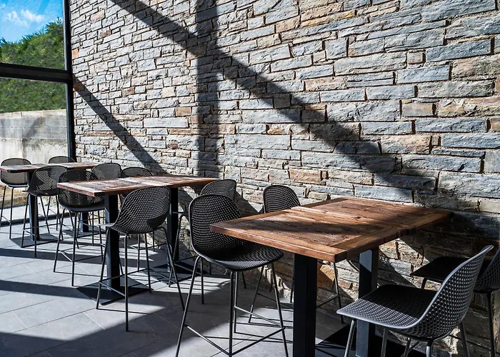 Hotel Llivia Hotel 3*